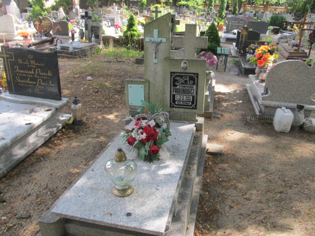 Grób Stanisław Pawlukowicz