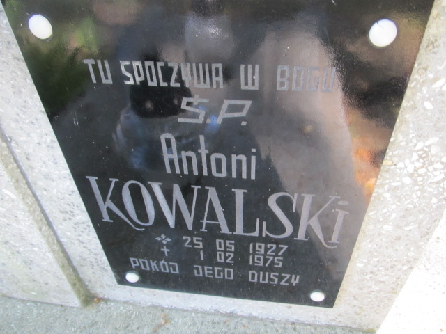 Antoni Kowalski 1927 Gubin - Grobonet - Wyszukiwarka osób pochowanych
