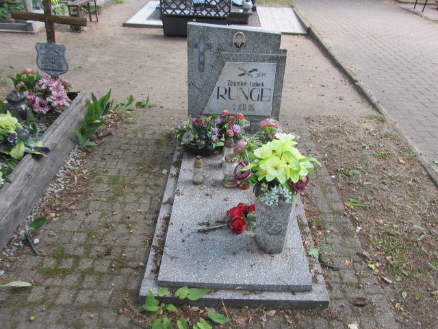Grób Zbigniew Runge