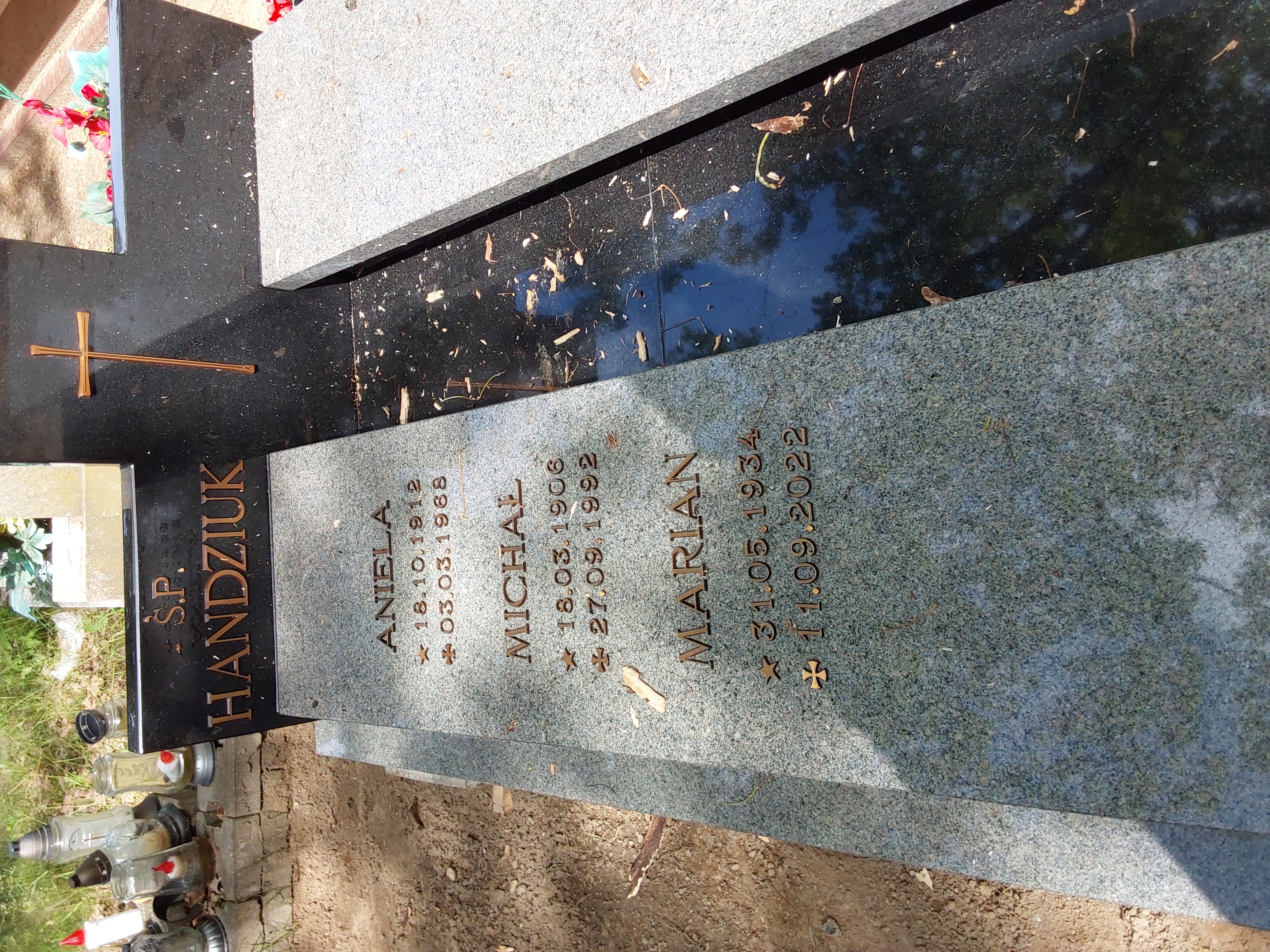 Grób MICHAŁ HANDZIUK
