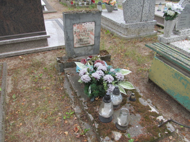 Grób SYLWESTER KRUPA