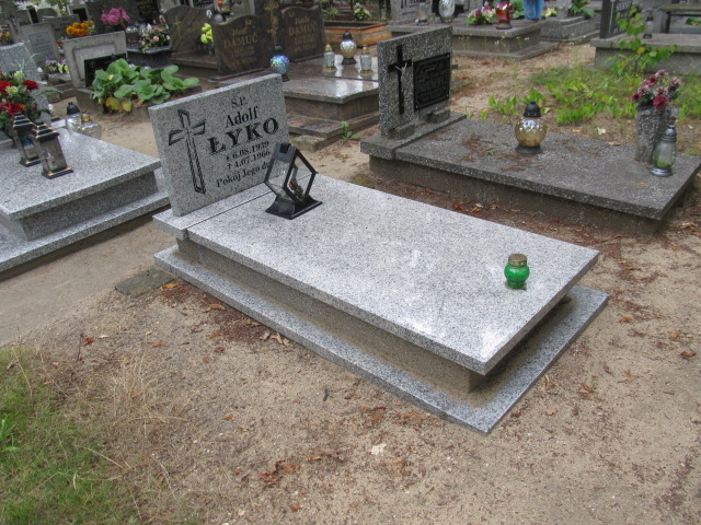 Grób ADOLF ŁYKO