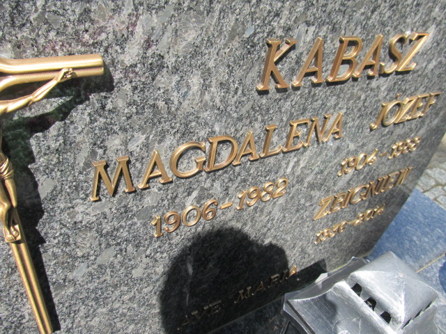 Halina KABASZ 1944 Gubin - Grobonet - Wyszukiwarka osób pochowanych