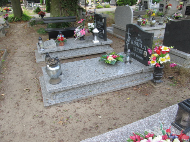 Grób ZOFIA KISIELA