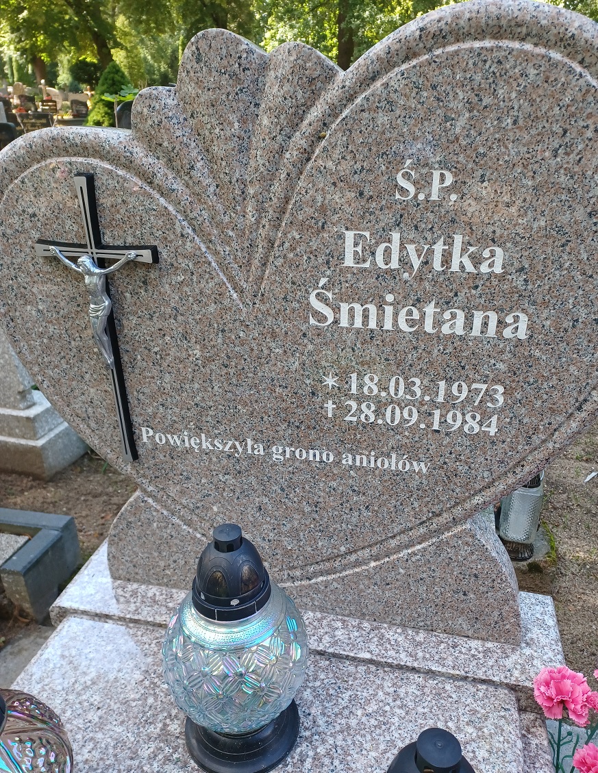 Grób EDYTA ŚMIETANA