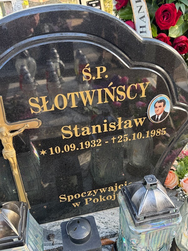 Grób KAZIMIERA SŁOTWIŃSKA