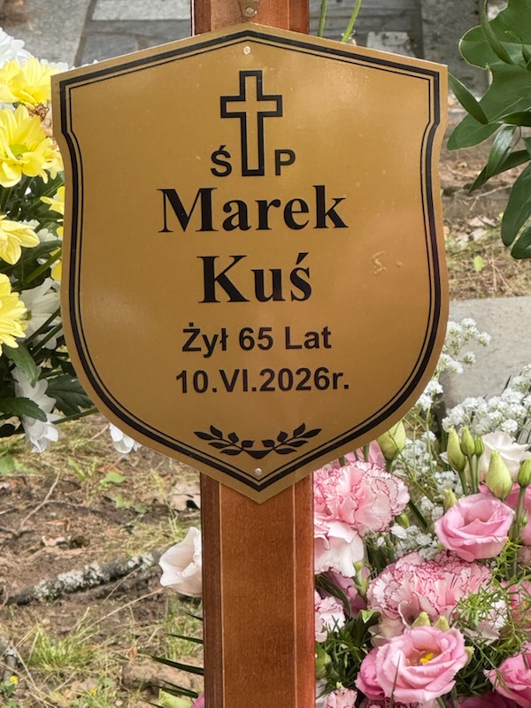 Grób MAREK KUŚ