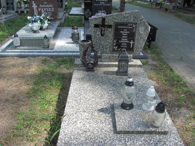 Grób WANDA LOCHDAŃSKA
