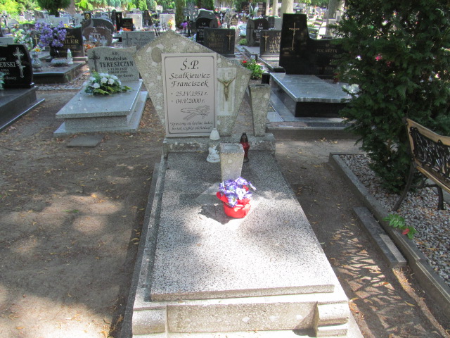 Grób FRANCISZEK SZAŁKIEWICZ
