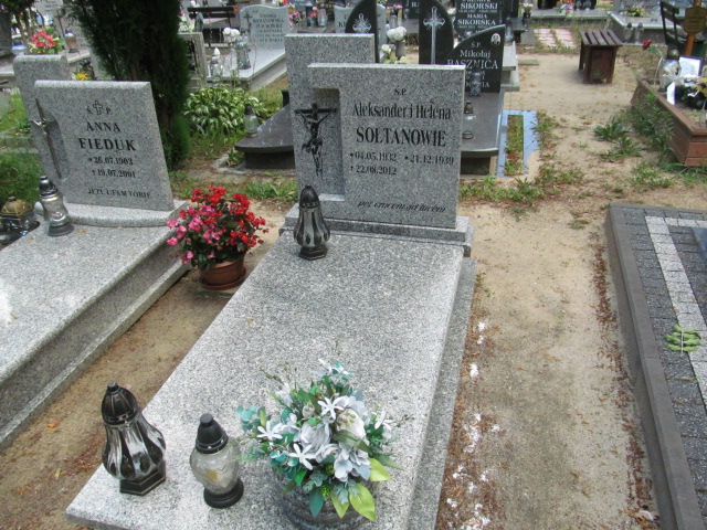 Grób ALEKSANDER SOŁTAN