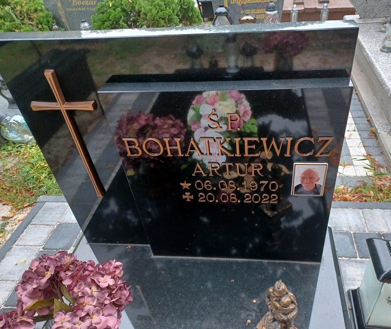 Grób Artur Bohatkiewicz