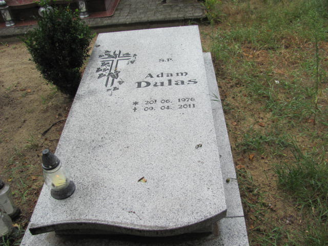Grób ADAM DULAS