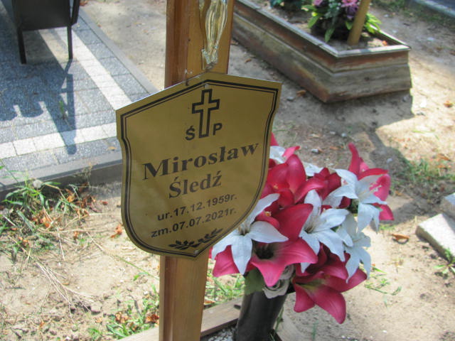 Mirosław Śledź 1959 Gubin - Grobonet - Wyszukiwarka osób pochowanych