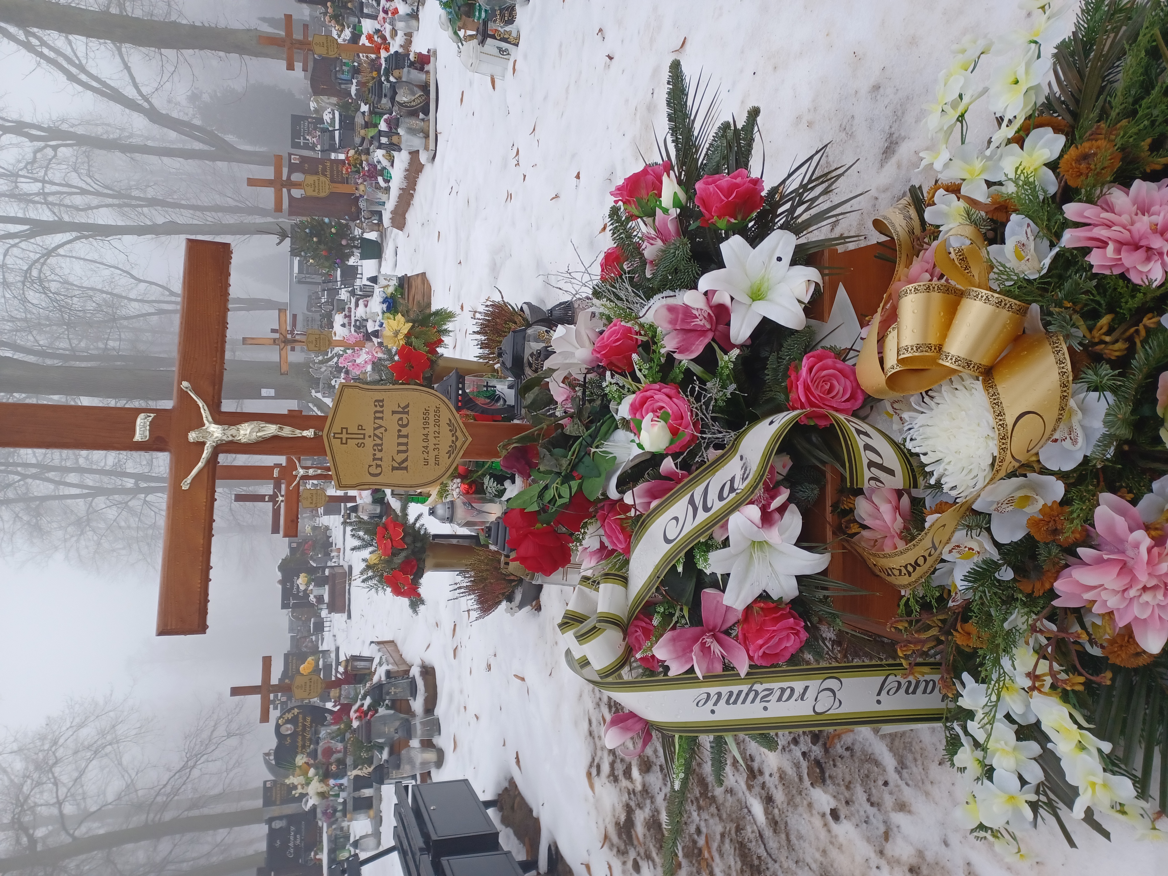 Grób GRAŻYNA KUREK