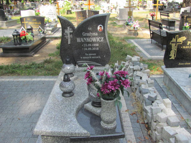 Grób GRAŻYNA WANKOWICZ